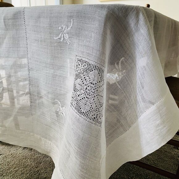 Vintage Tablecloth Floral Embroidered Handmade White Drawnwork 62x78” - Picture 9 of 10